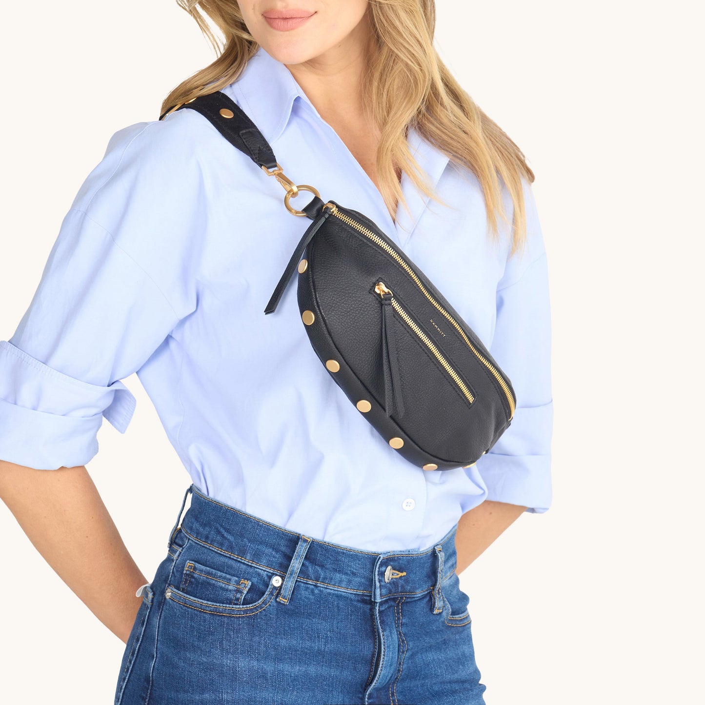 Model height is 5'8.5''