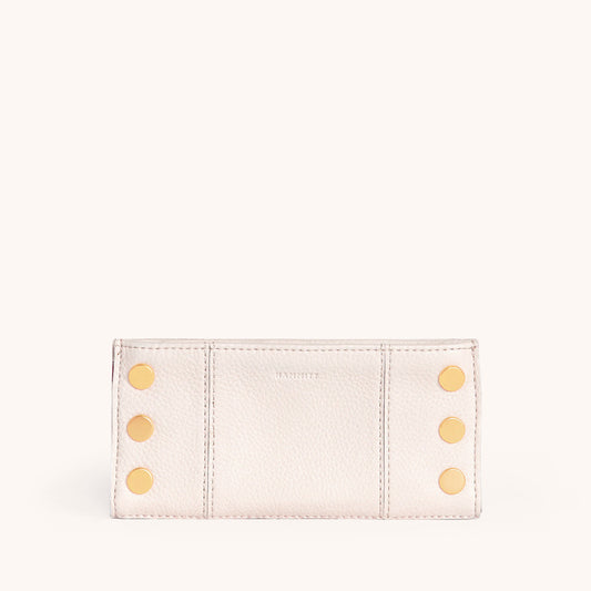 110-North-Calla-Lily-White-Front-View