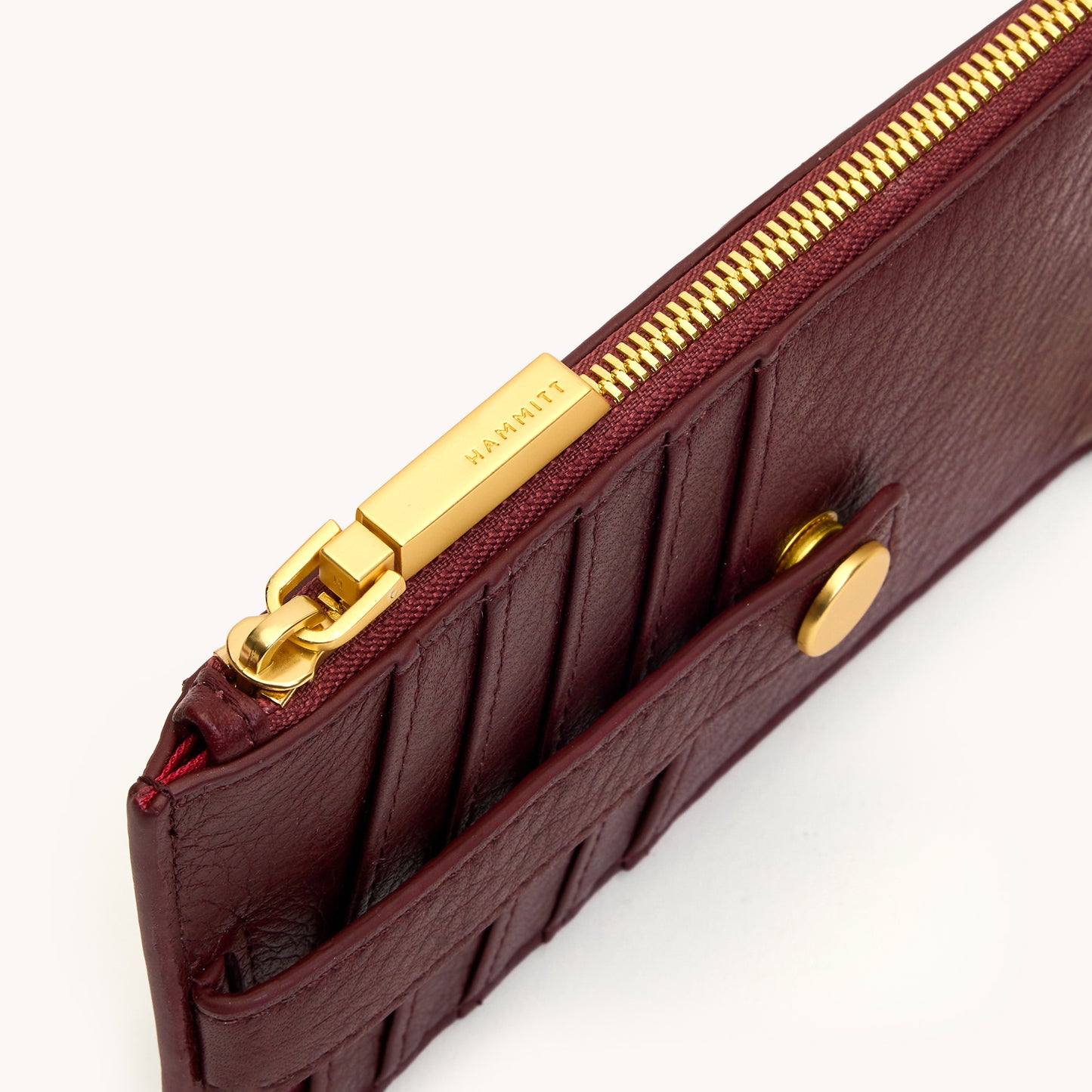 210-West-Cherrywood-Pebble-BG-Zipper-Detail-View
