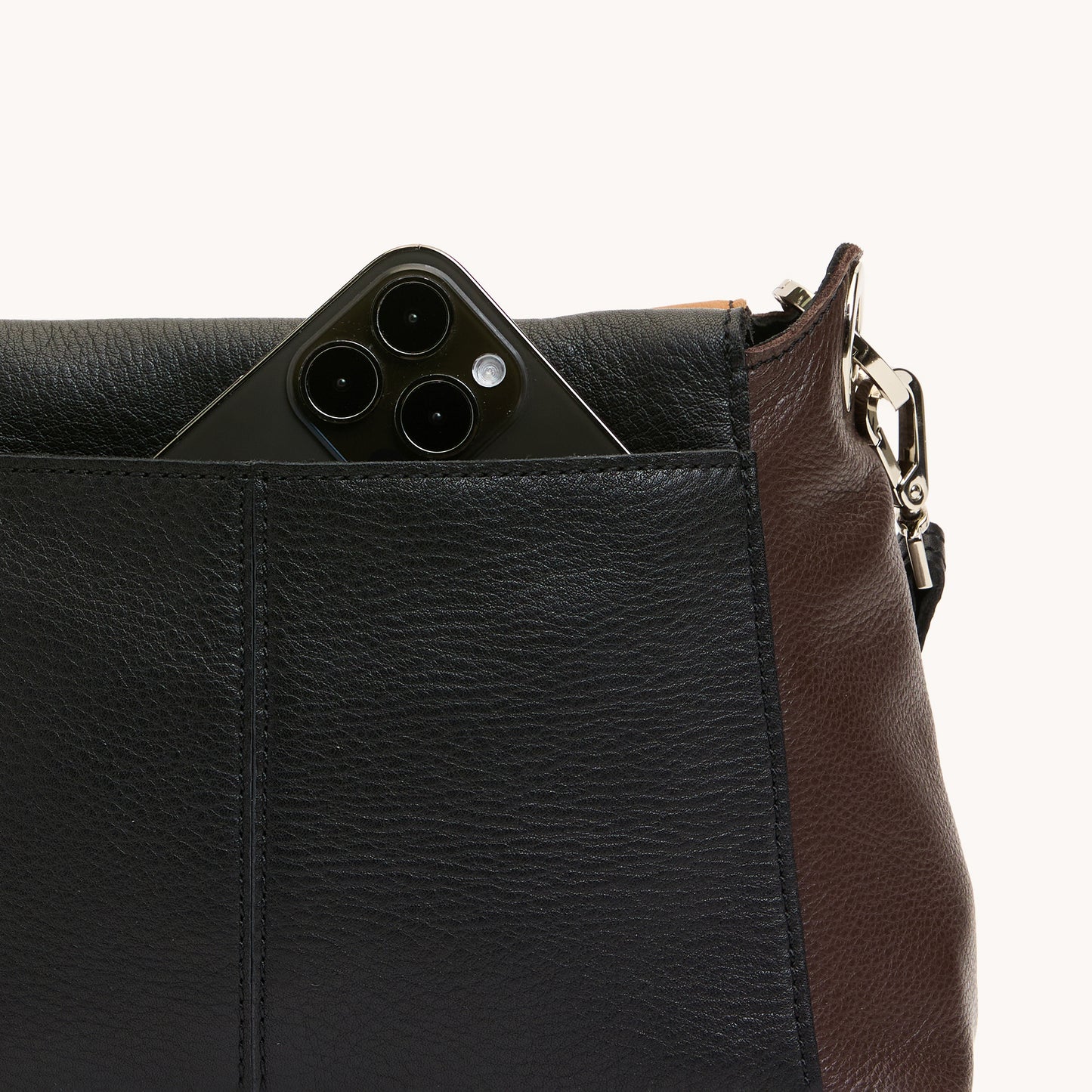 Bryant | Strata/Silver | Med