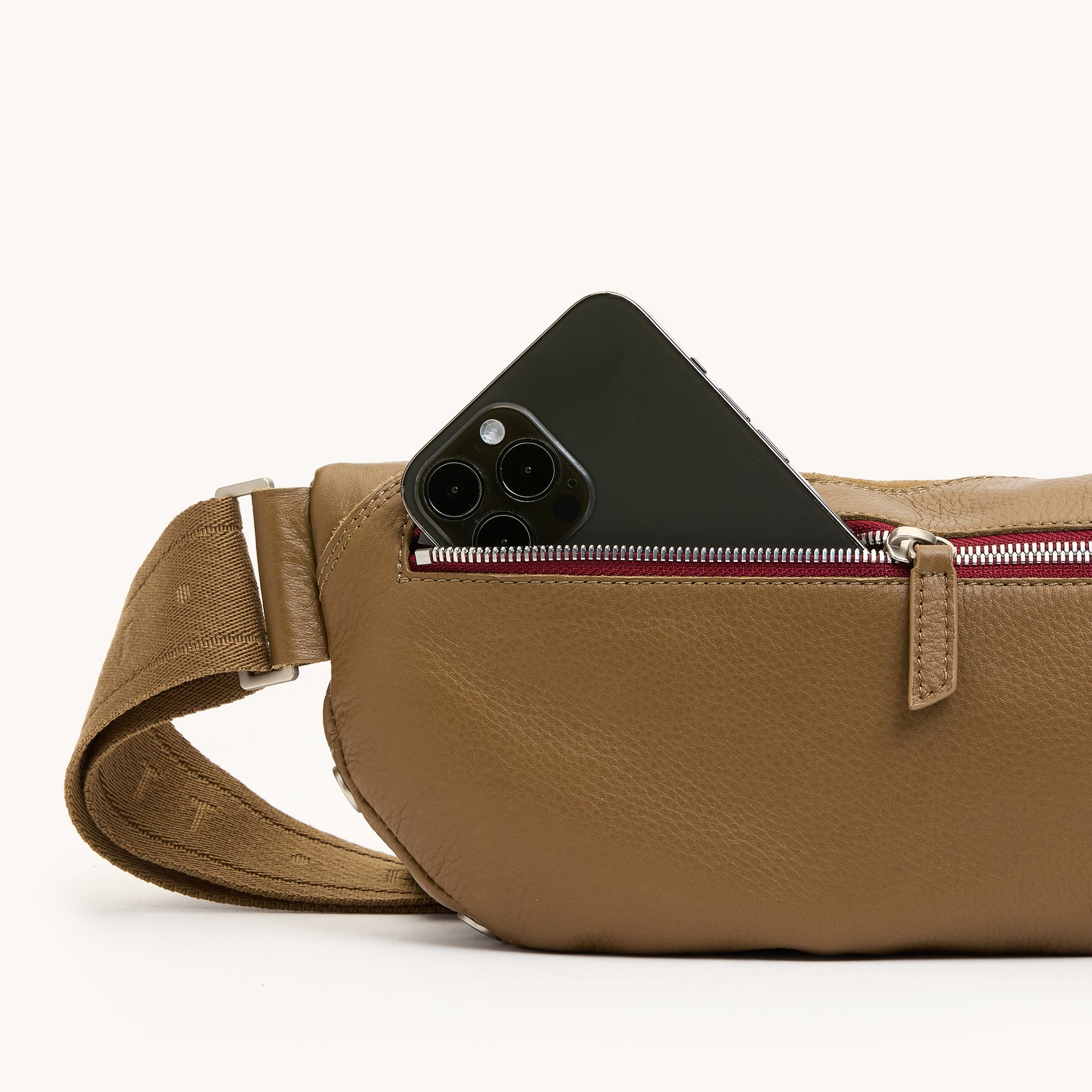 Charles-Crossbody-Med-High-Top-BS-Back-Detail-View