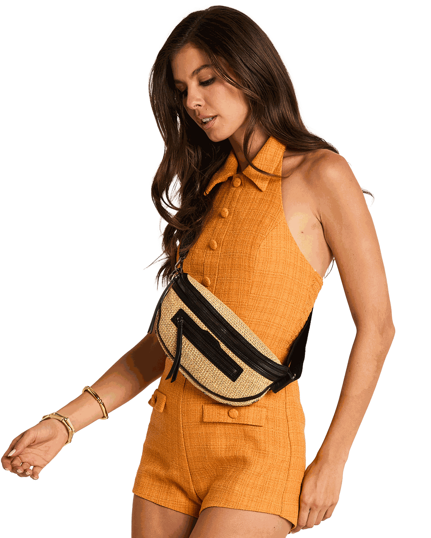 Charles-Crossbody-Med-Noir-Smooth-Raffia-GM-Model-View