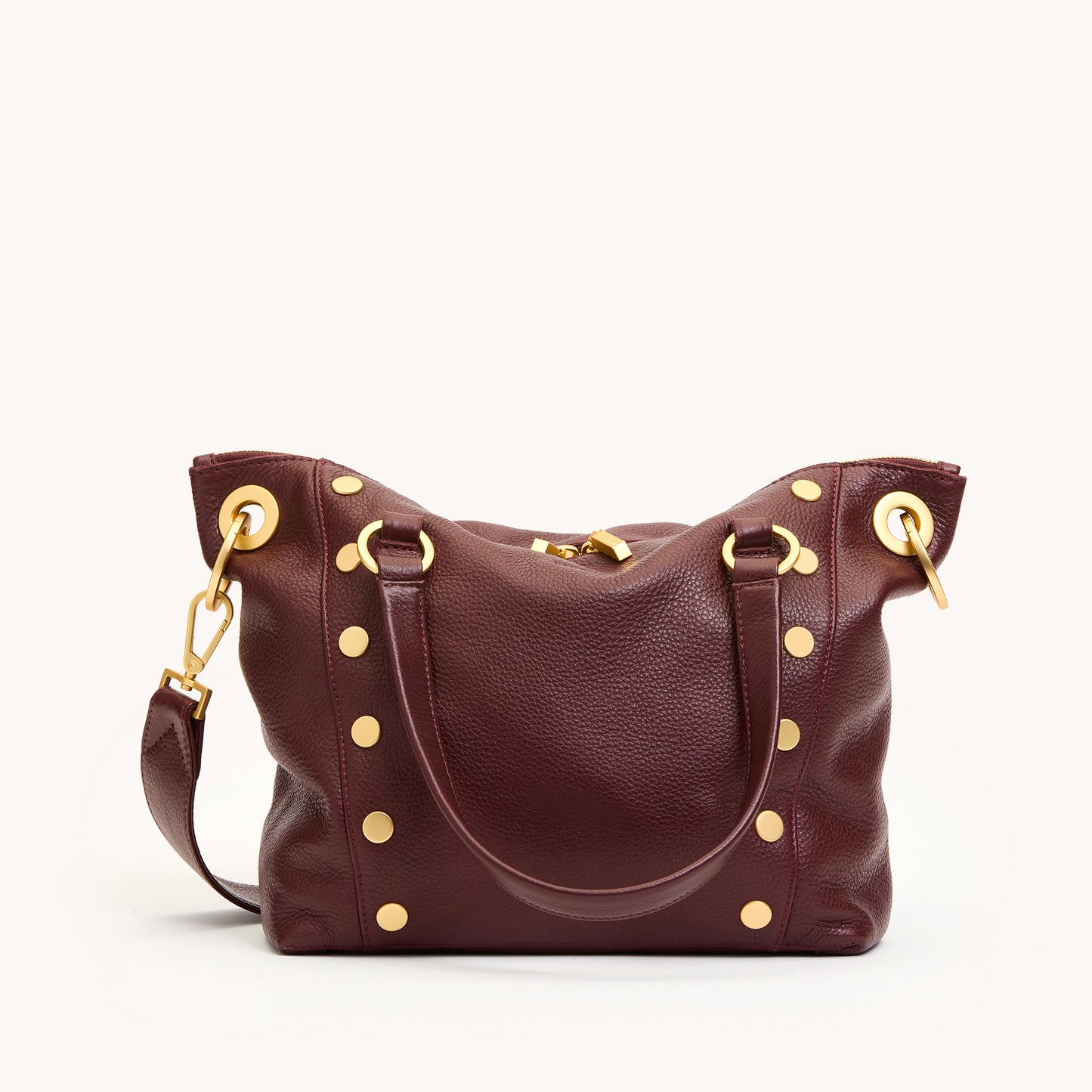 Daniel-Med-Cherrywood-Pebble-BG-Front-View-2