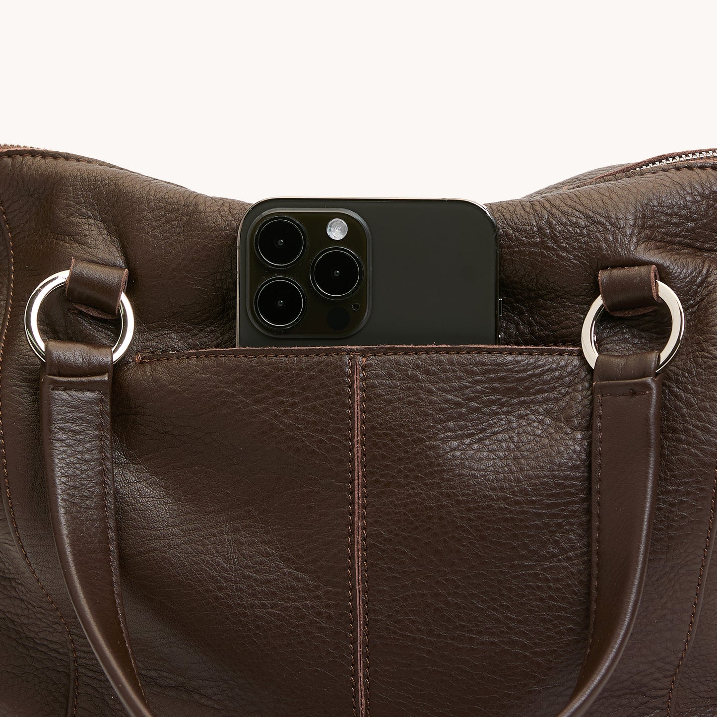 Daniel-Med-Espresso-Pebble-S-Front-Detail-View