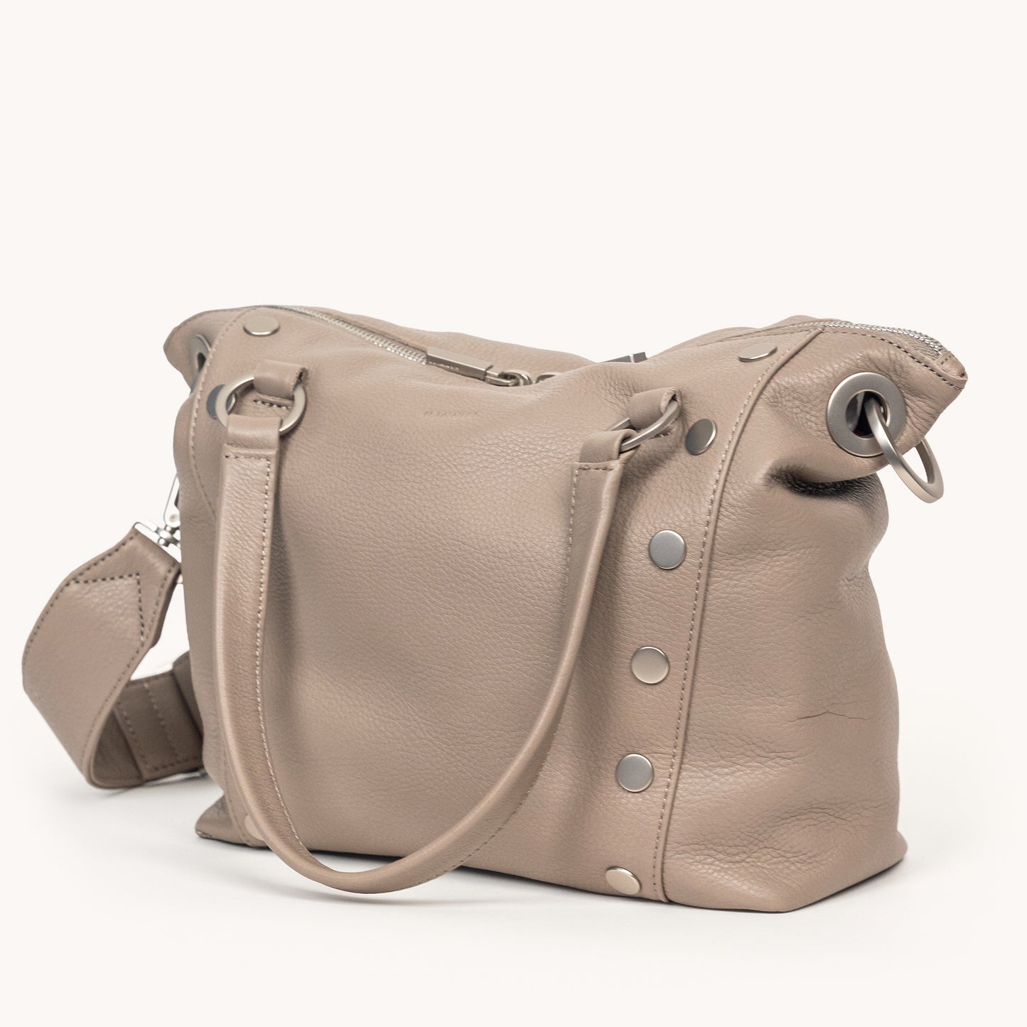Daniel Med-Pewter Pebble-BS-Front-side-View-2
