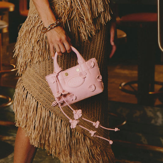 Olympia-Tote-Mini-Flamingo-Flora-BG-Lifestyle