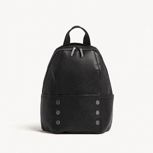 Hunter-2-Black-Front-View