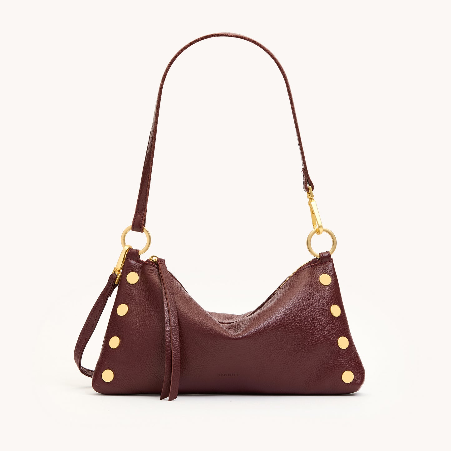Kyle-Cherrywood-Pebble-BG-Front-View