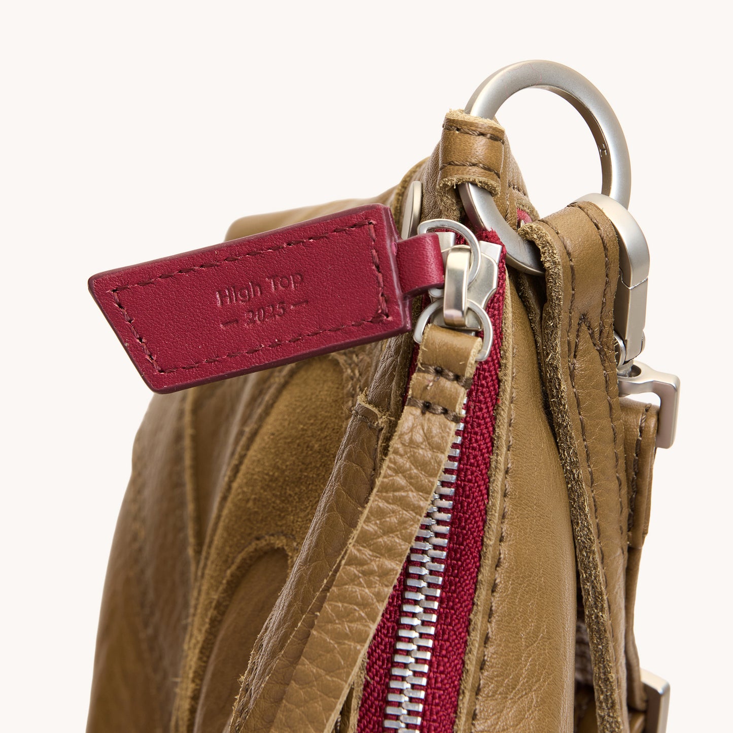 Kyle-High-Top-BS-Zipper Pull-Detail-View