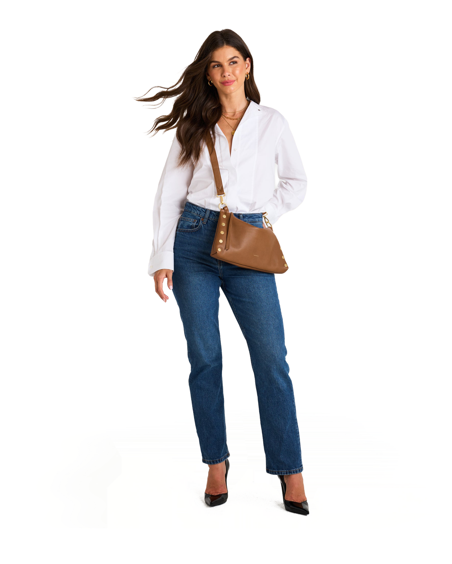 Model height is 5'9.5''