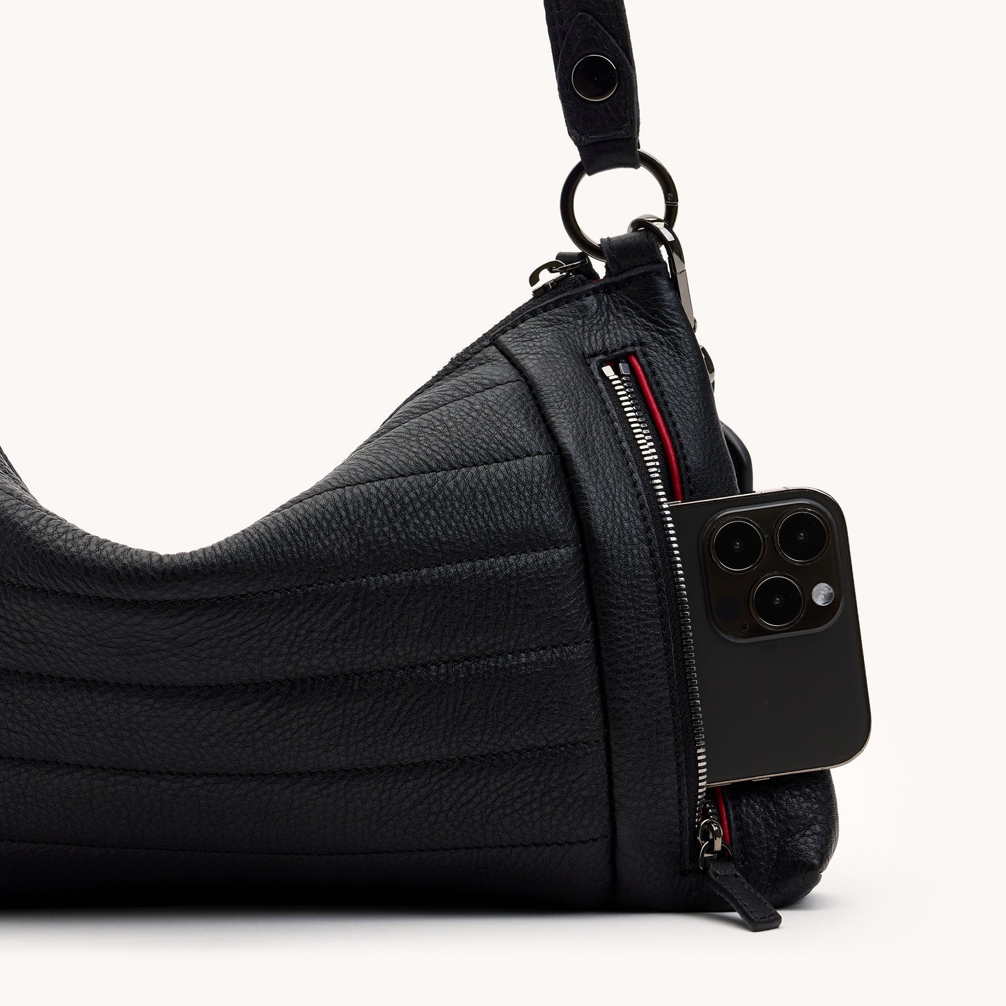 Kyle-Med-Moto-Black-GM-Back-Detail-View