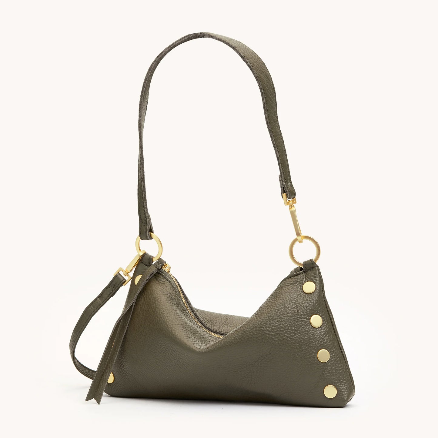 Kyle-Olive-BG-Front-Side-View