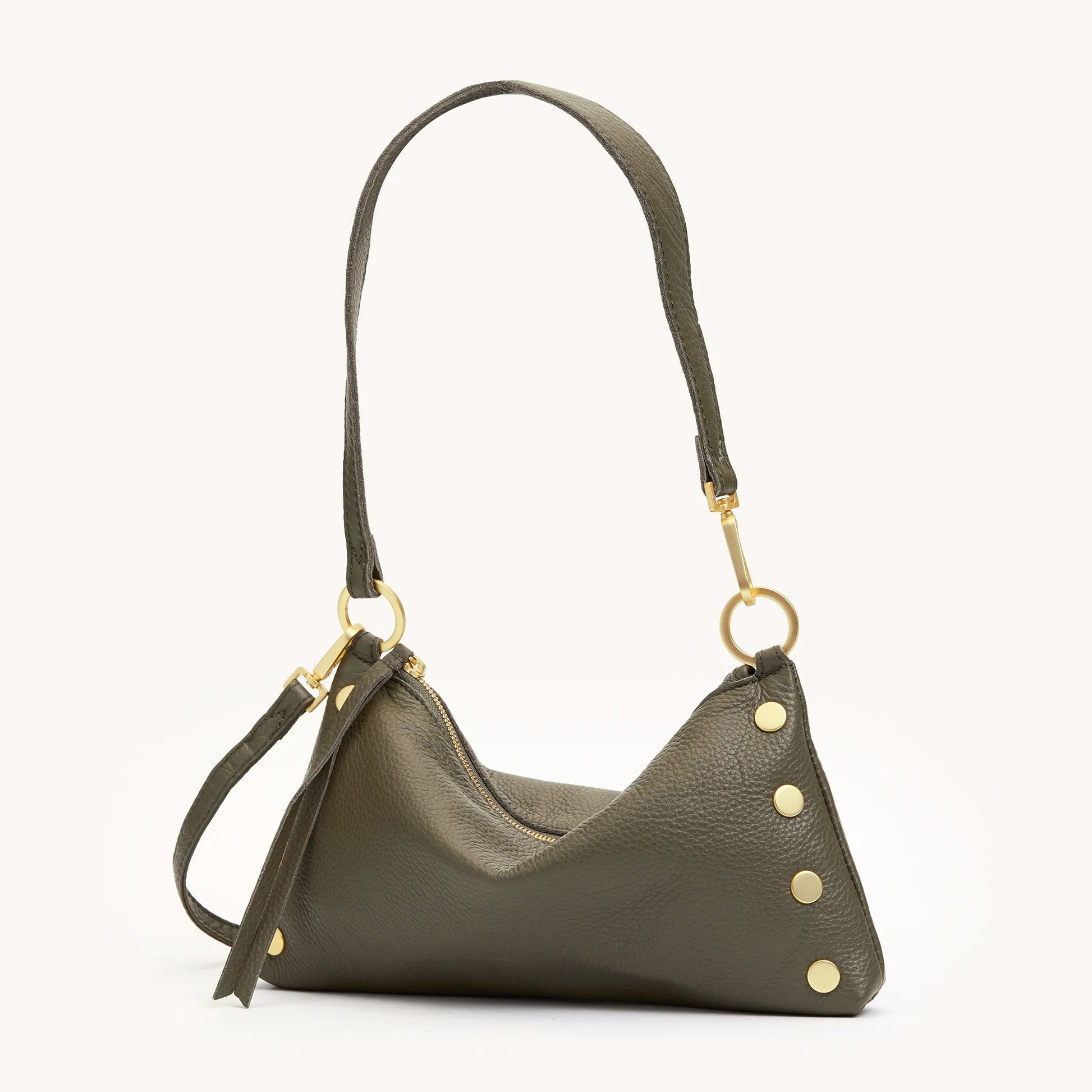 Kyle-Olive-BG-Front-Side-View