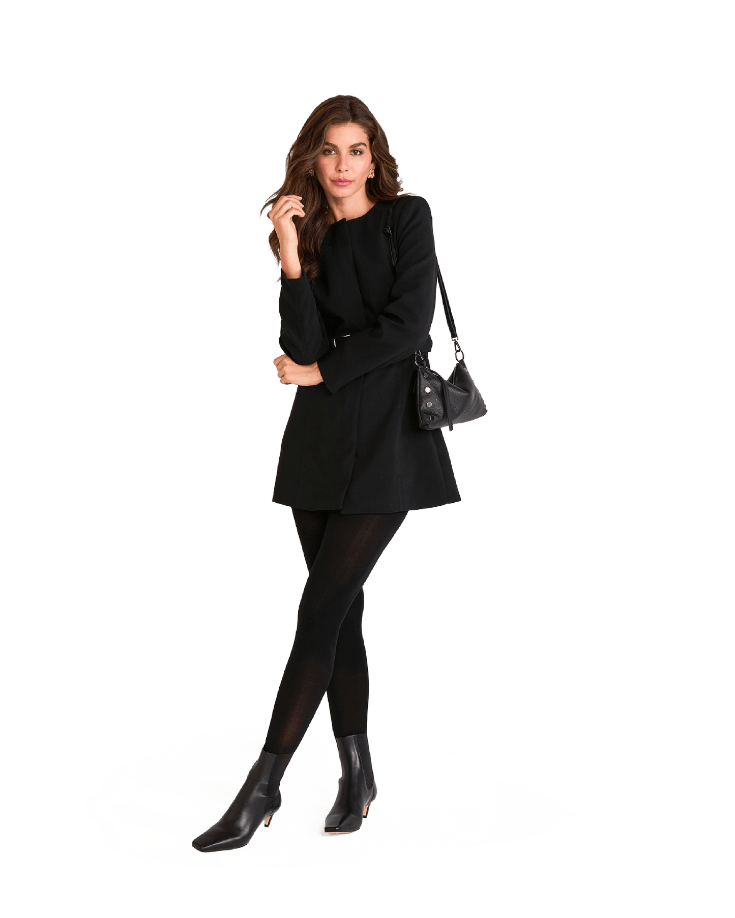 Model height is 5'9.5''