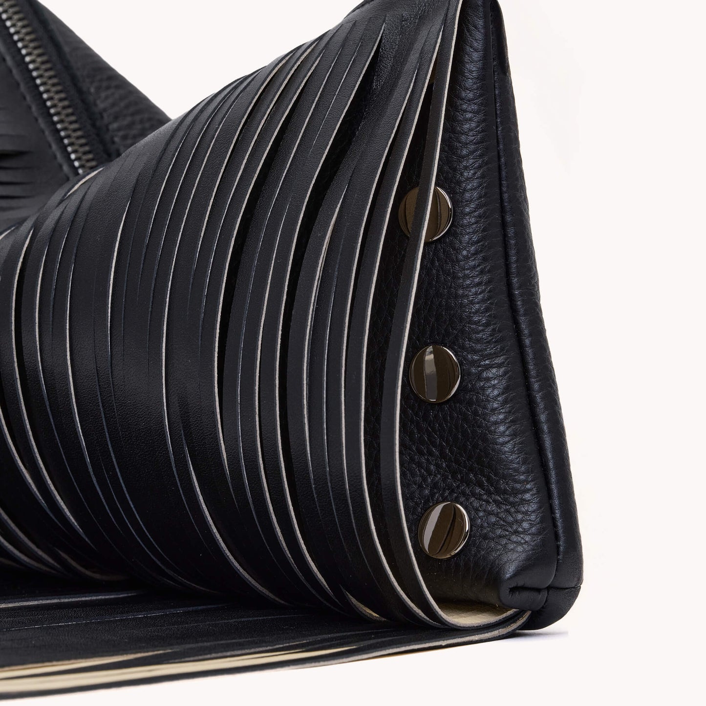 Kyle-Statement-Fringe-GM-Front-Detail-View