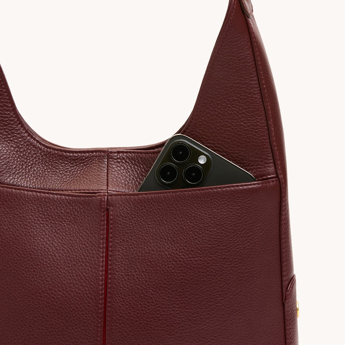 Tim-Med-Cherrywood-Pebble-BG-Front-Detail-View