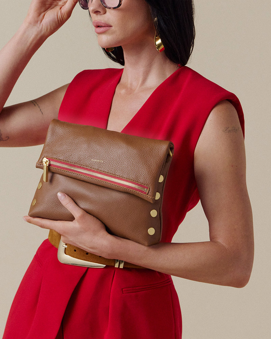 VIP | Mahogany Pebble/Brushed Gold Red Zip | Med