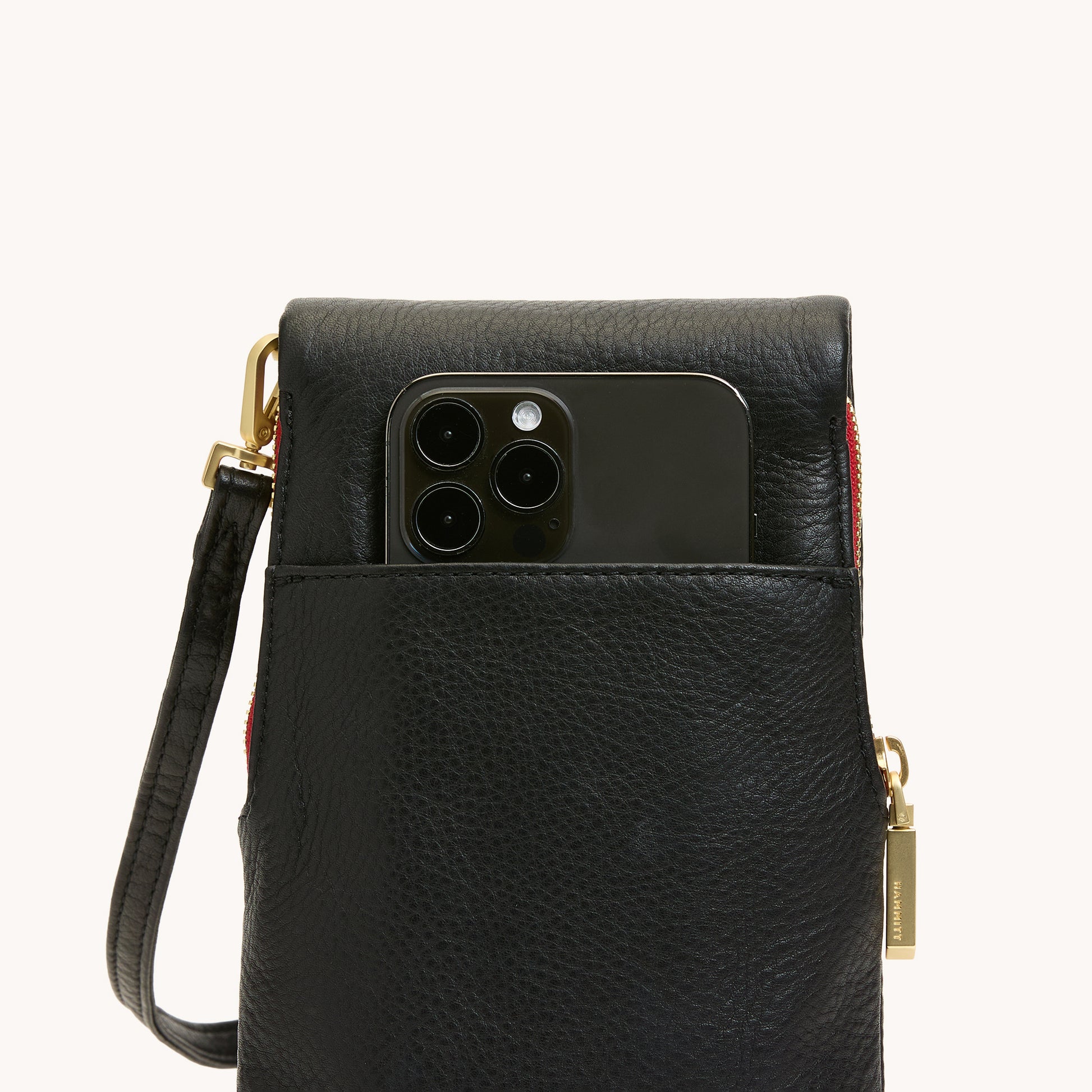 VIP-Mobile-Giraffe-BG-R-Zip-Back-Detail