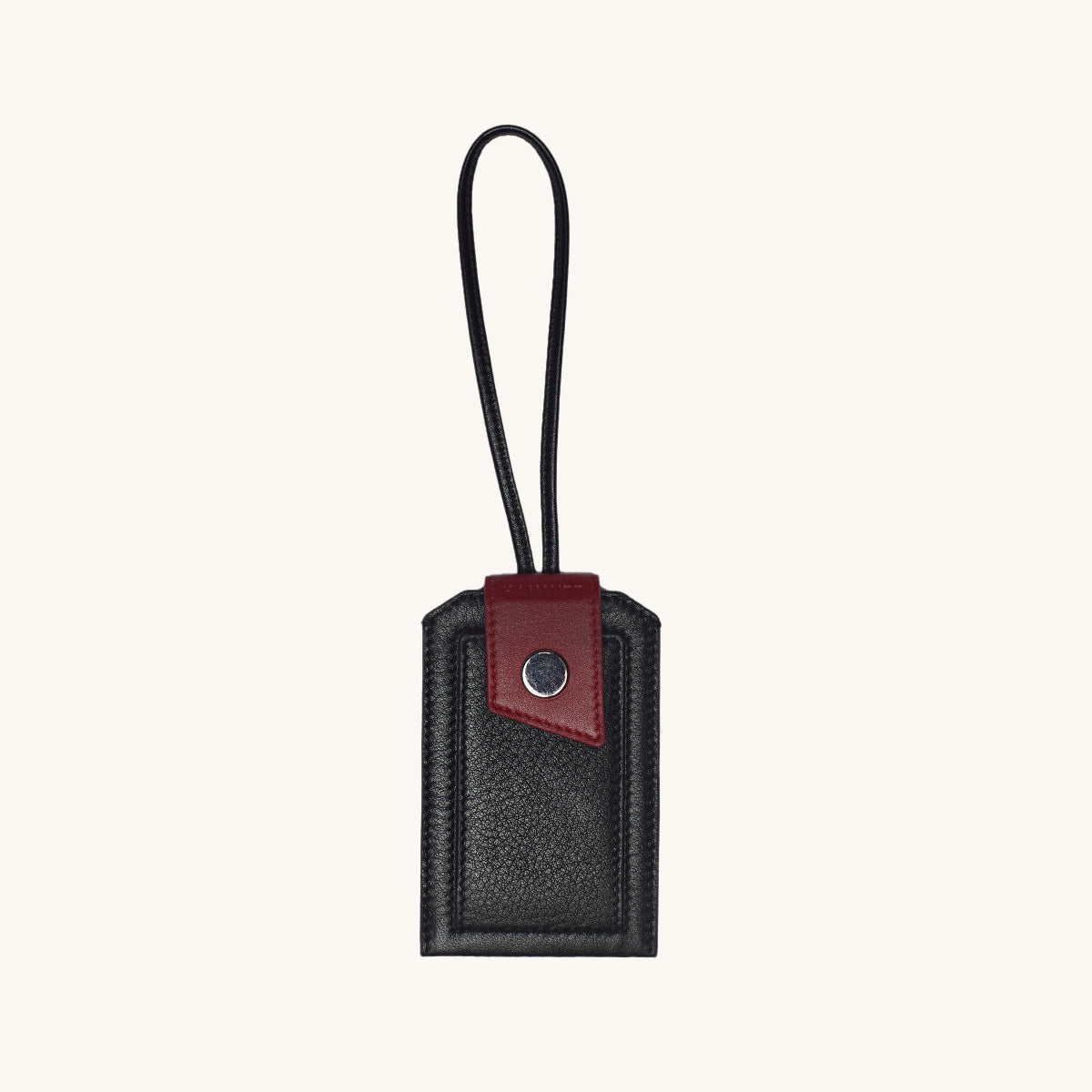 Larkspur-Luggage-Tag-Black-Front-View