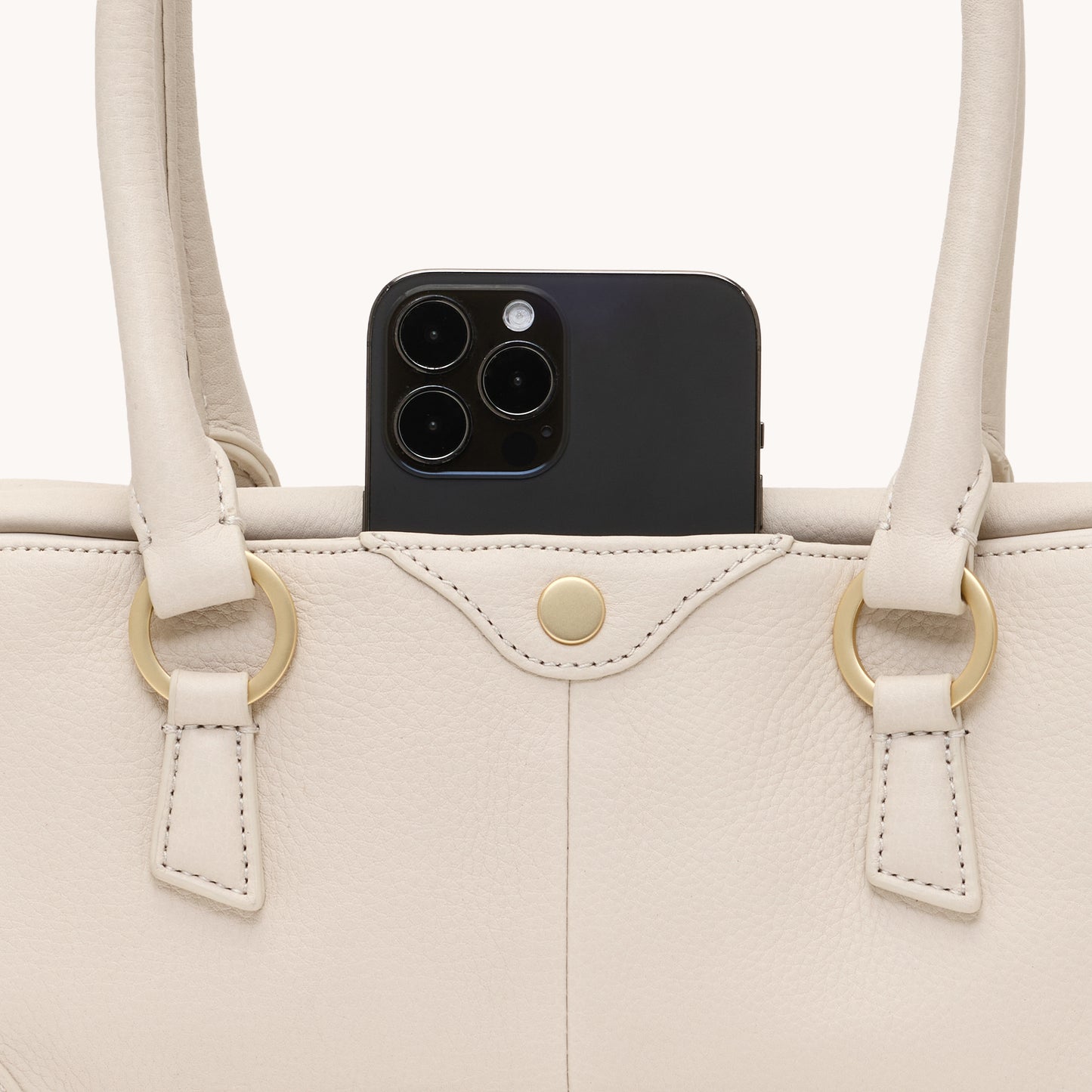 Meredith-Sml-Catamaran-Cream-BG-Back-View-Detail