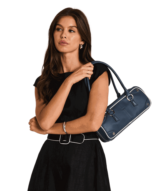 Meredith-Sml-Nautical-Navy-S-Model-View