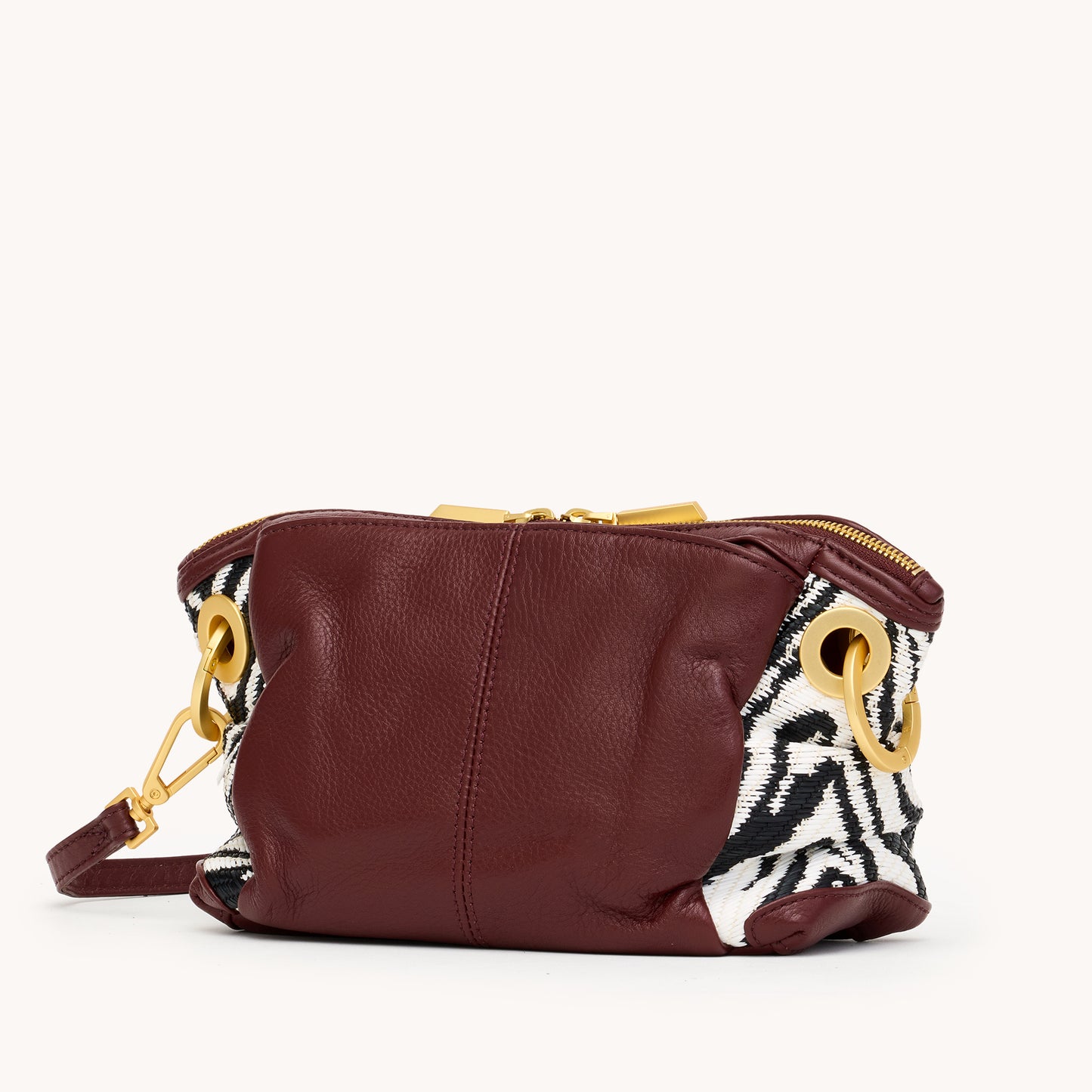 Daniel-Crossbody-Clutch-Sml-Zebra-BG-Detail-View
