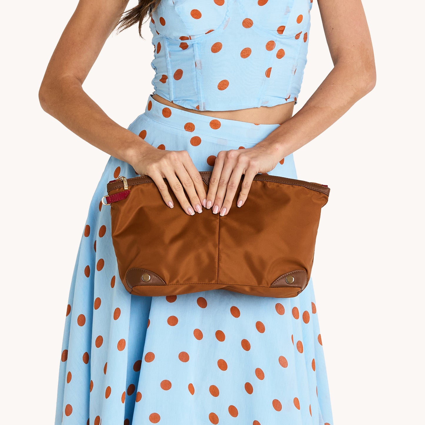 Nicky-Travel-Pouch-Lrg-Amber-Nylon-G-Model-View