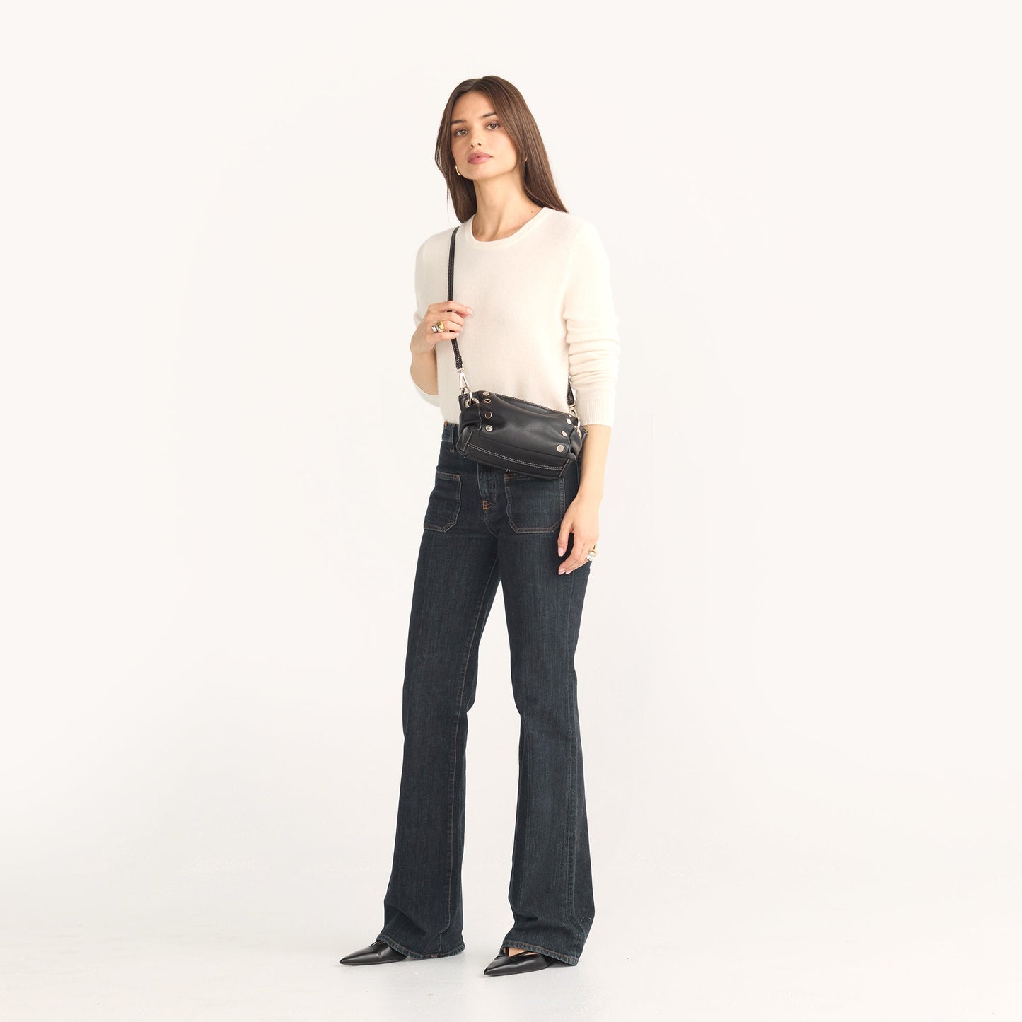 Model height is 5'8.5''