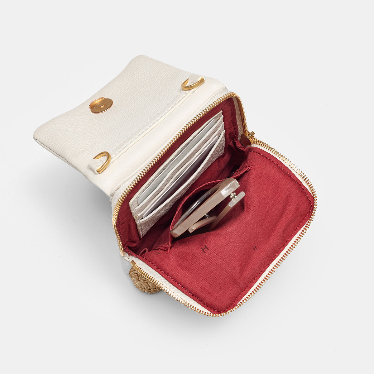 VIP-Mobile-Shell-White-Raffia-Inside-View