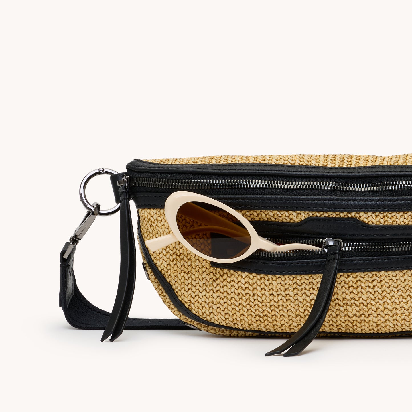 Charles-Crossbody-Med-Noir-Smooth-Raffia-GM-Front-View-Detail