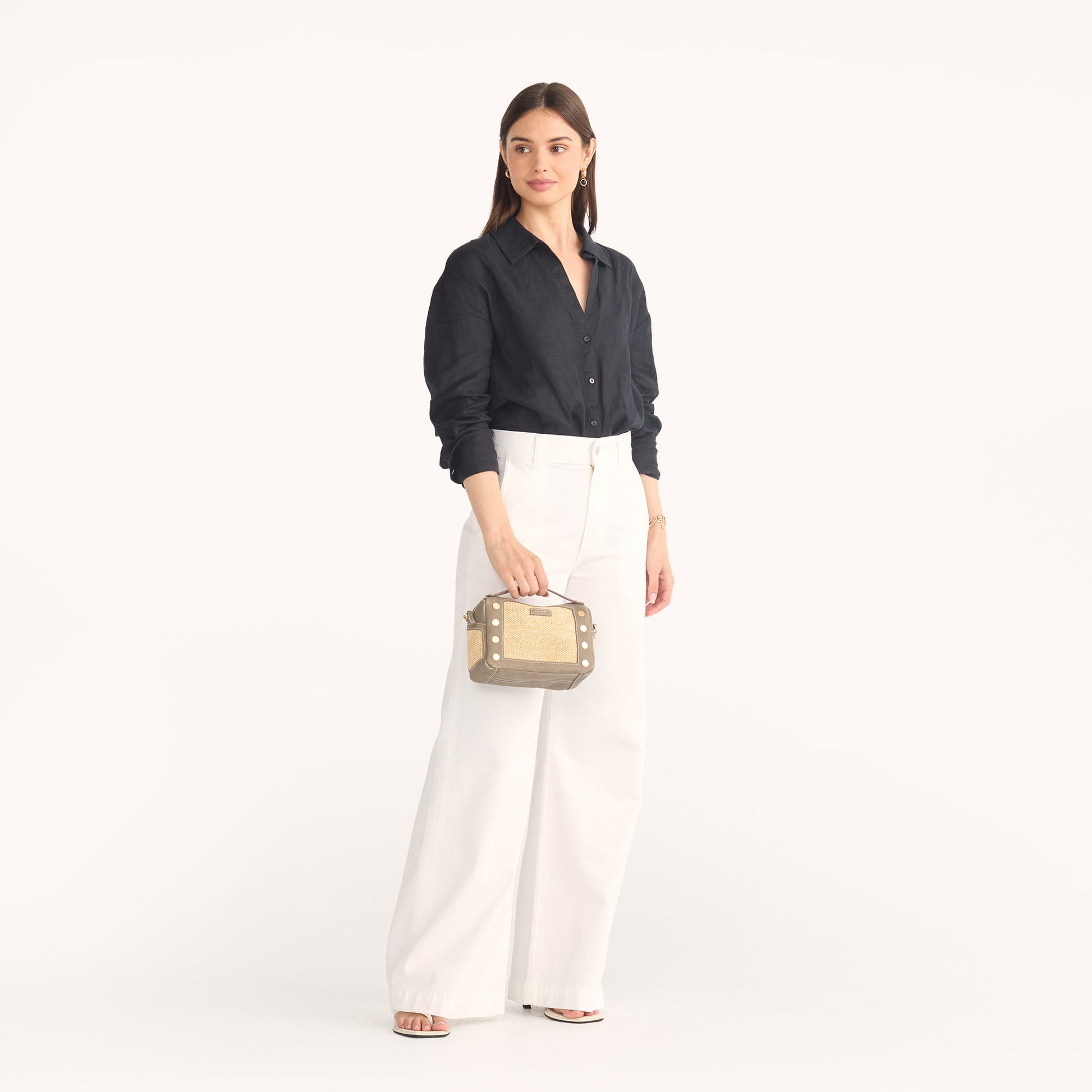 Model height is 5'8.5''