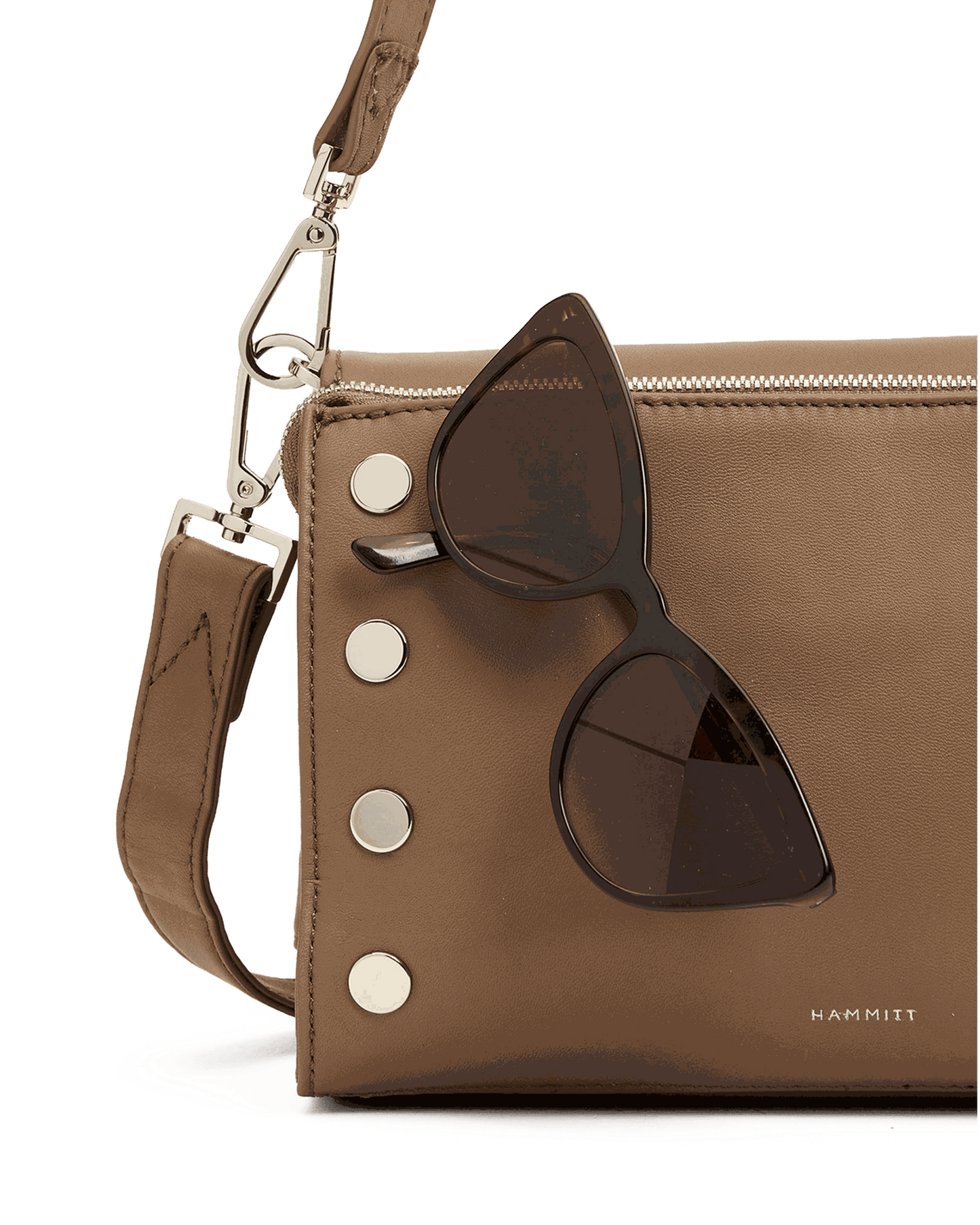 Montana-Clutch-Sml-Dune-S-Front-View-Detail