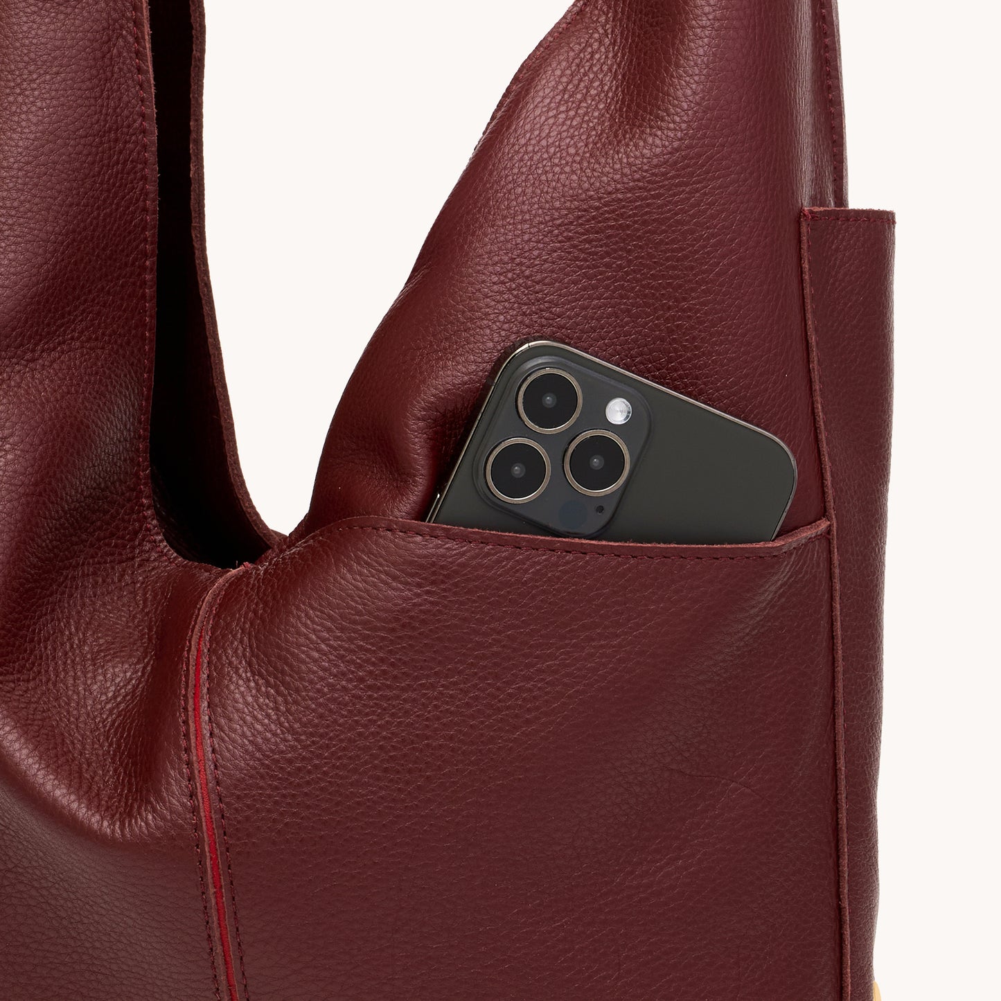 Tom-Zip-Cherrywood-Pebble-BG-Back-View