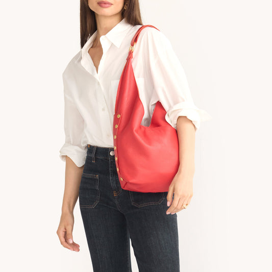 Tom-Zip-Poppy-Red-BG-Model-View