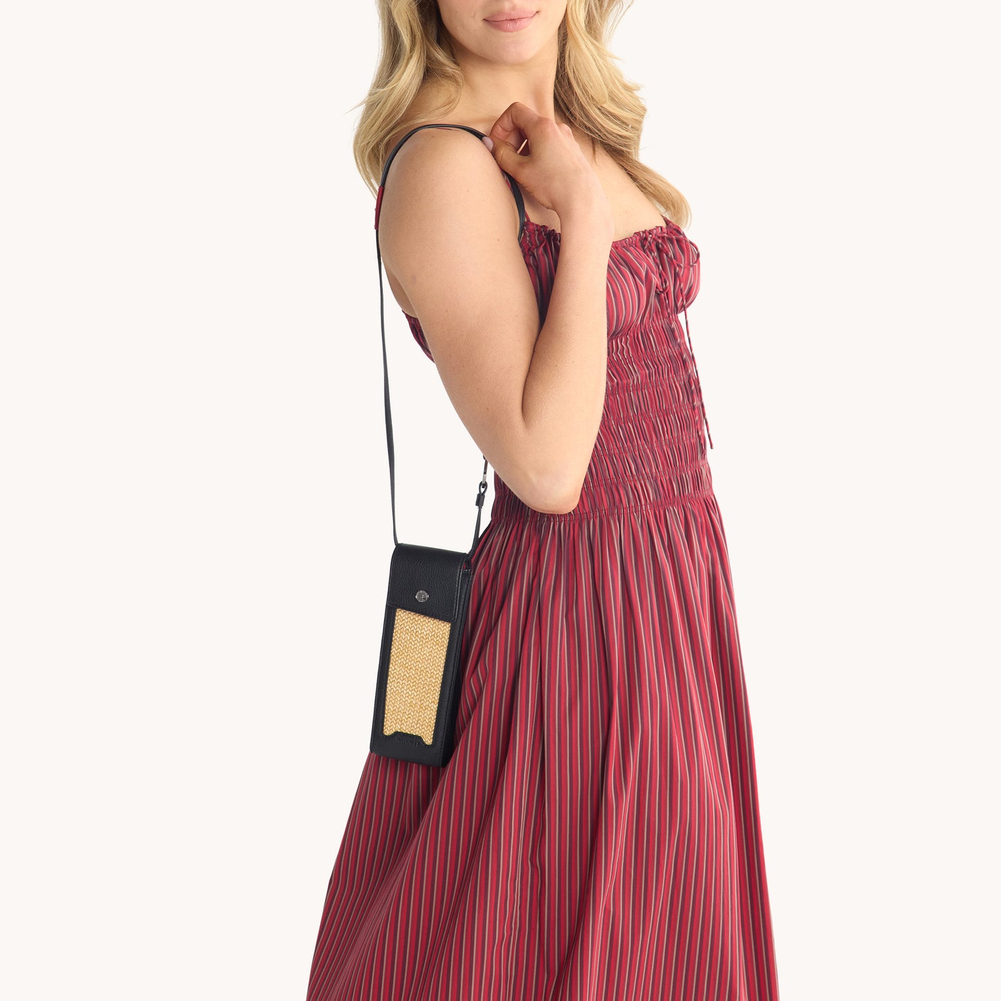 Sunny-Carrier-Chaparral-Raffia-GM-Model-View-2