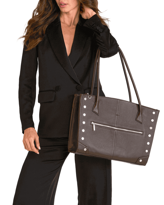 Elle-Work-Carry-Espresso-Pebble-S-Model-View