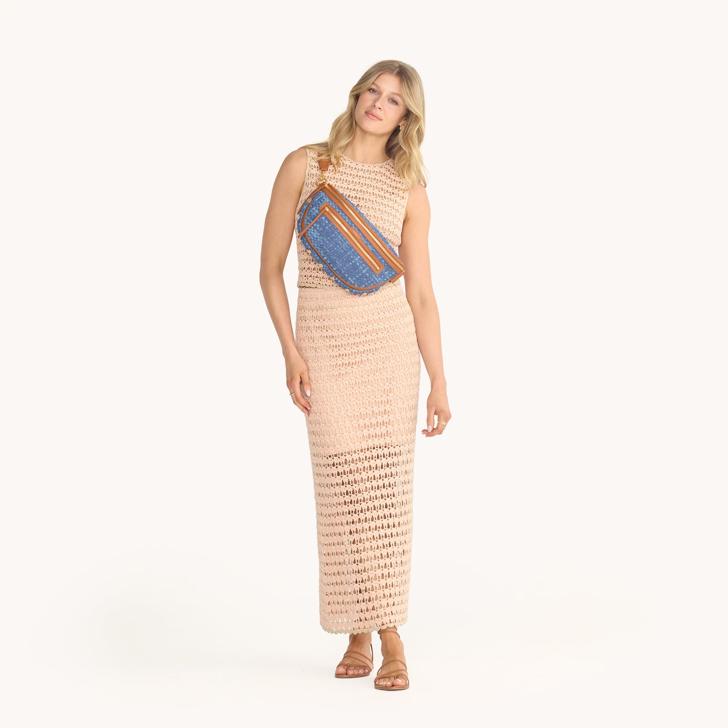 Model height is 5'8.5''