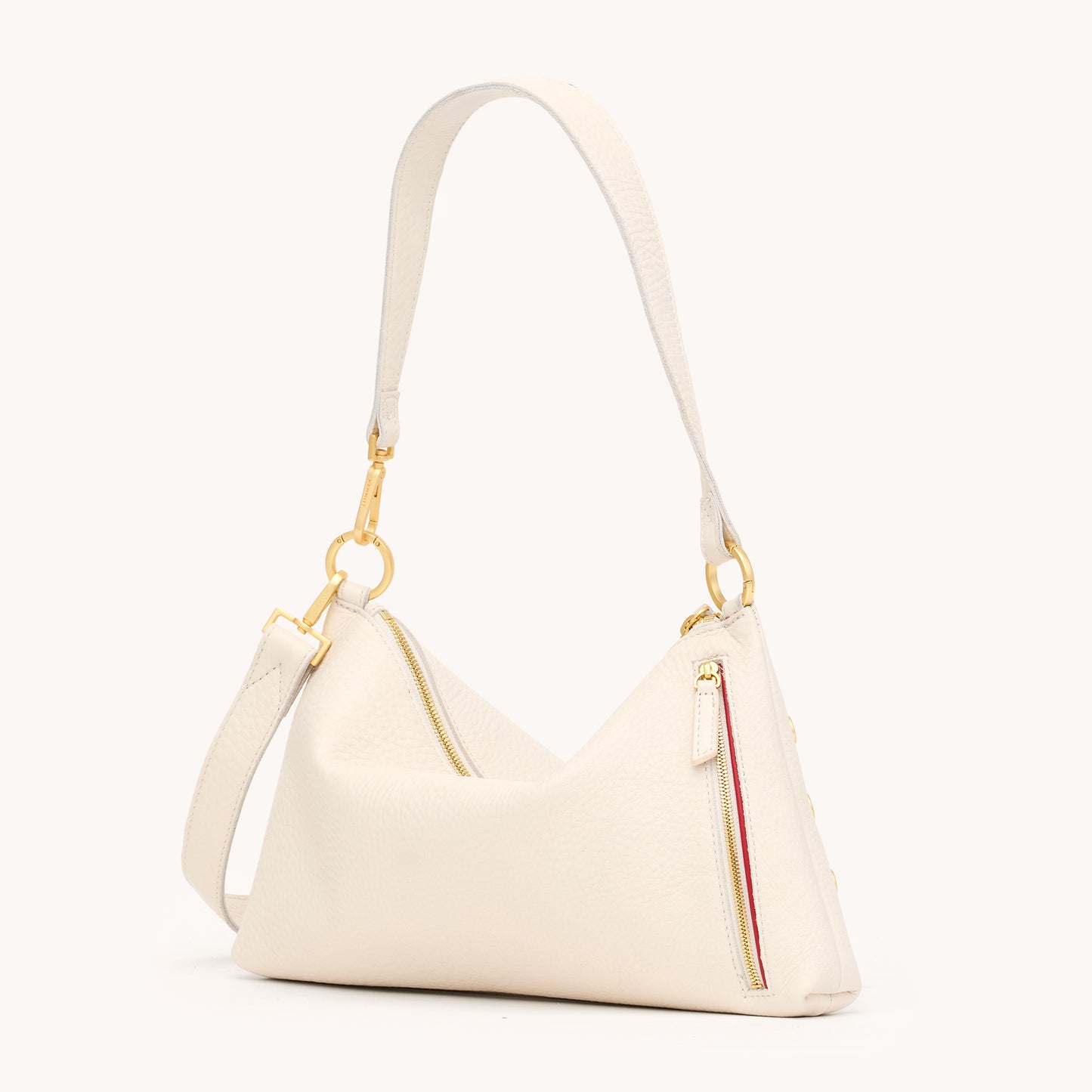 Kyle-Med-Calla-Lily-White-BG-Detail-View