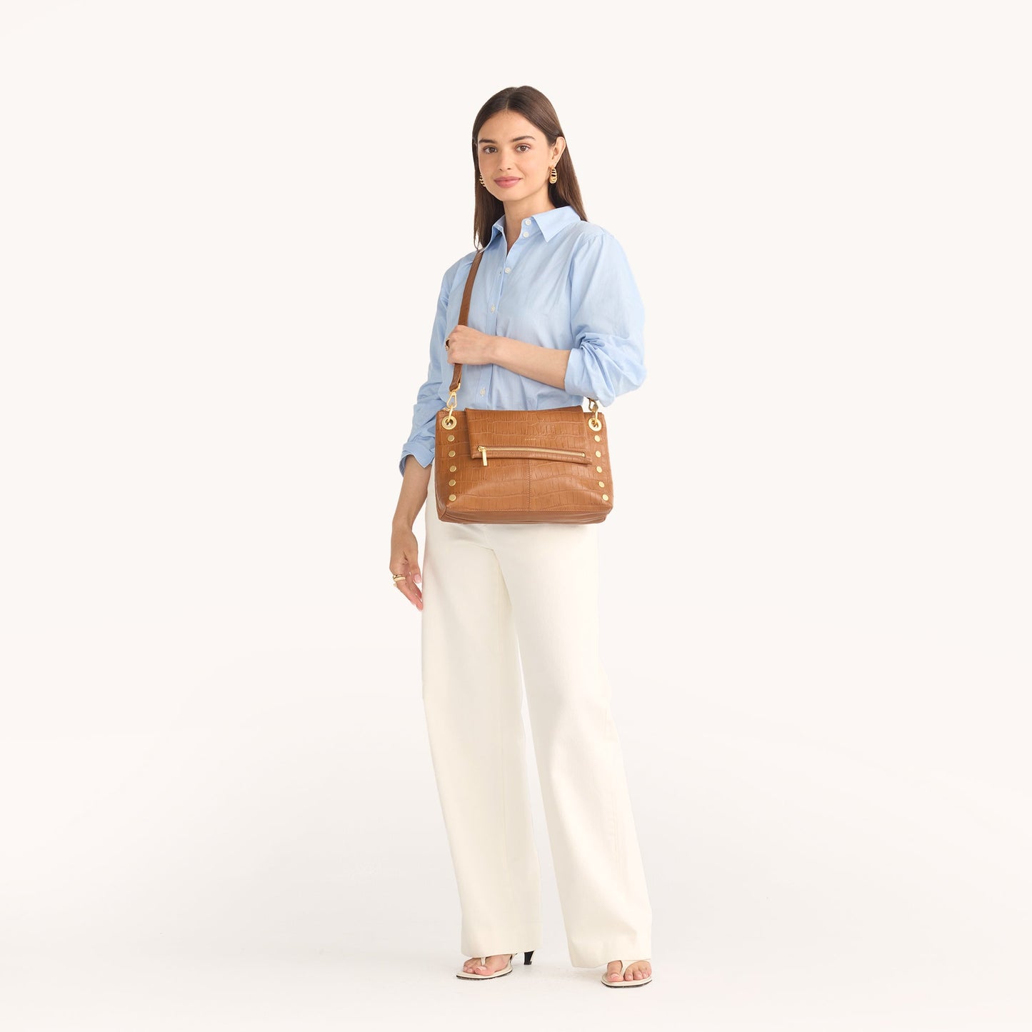 Model height is 5'8.5''