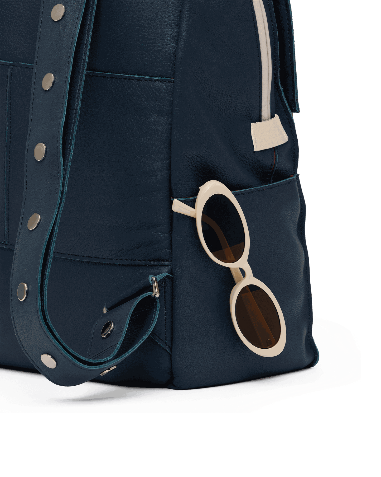 Montana-Backpack-XL-Nautical-Navy-S-Back-View-Detail