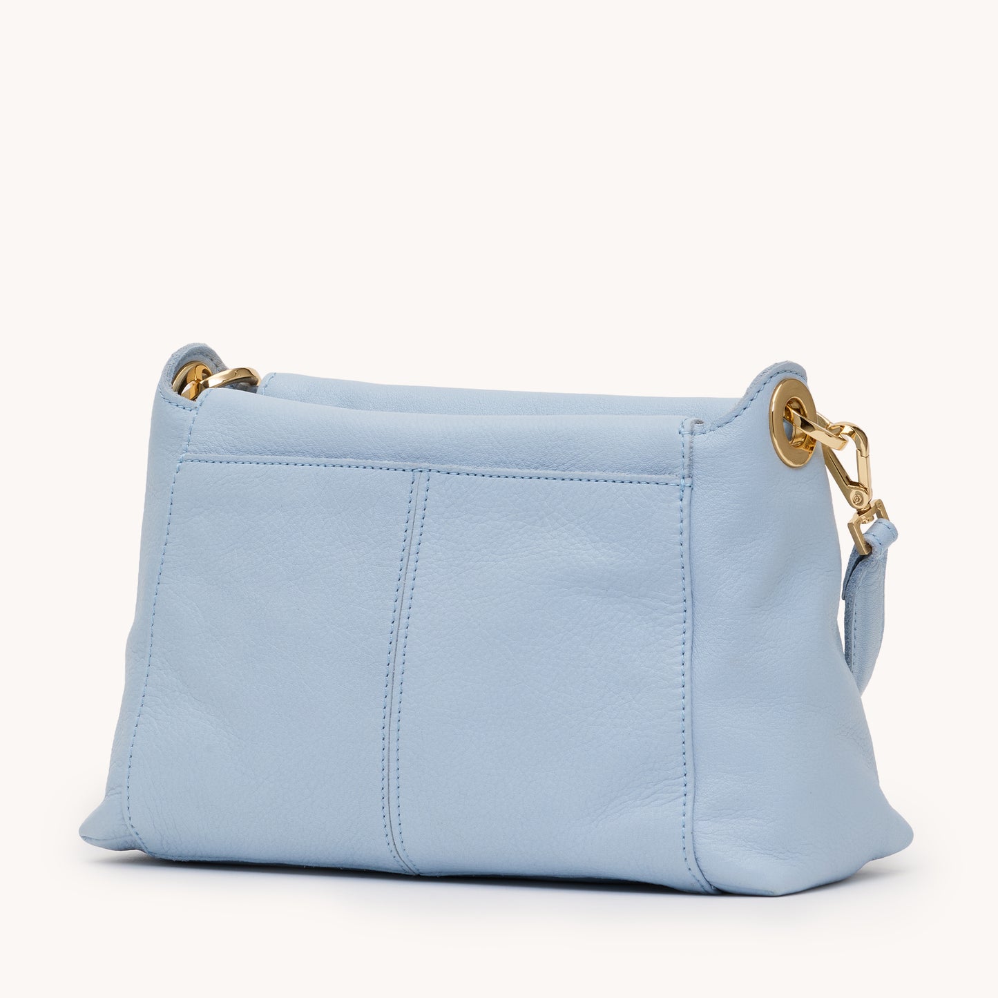 Bryant-Med-Hazy-Blue-G-Back-View