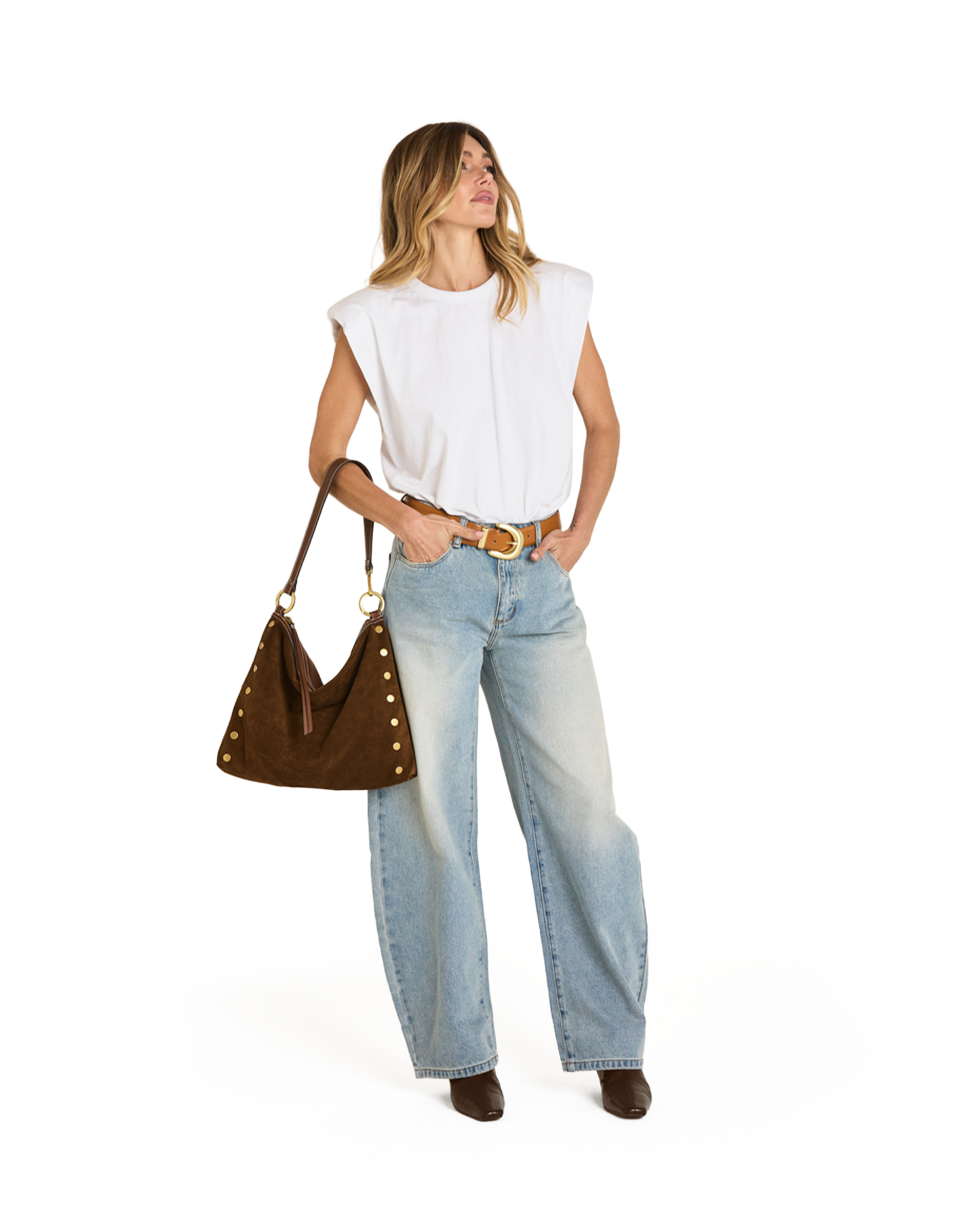 Model height is 5'9''