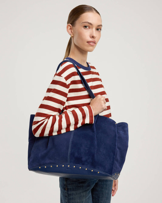 Meryl-Carryall-Manor-Suede-BG-Model-View