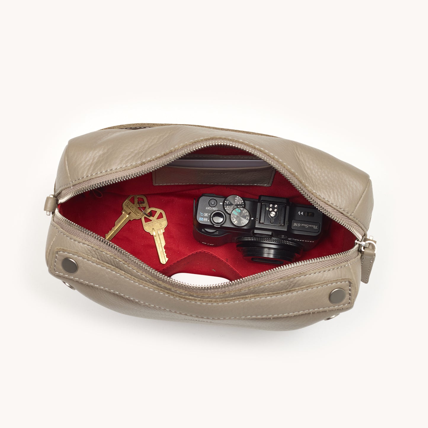 Evan-Crossbody-Med-Pewter-Pebble-BS-Inside-View