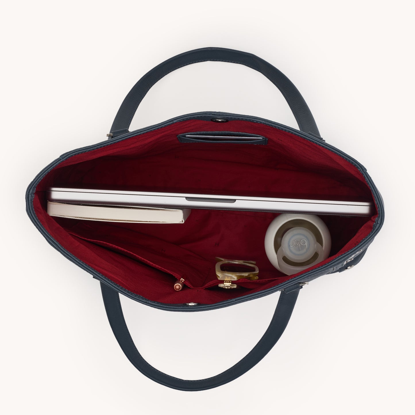 Andersen-Revival-Nautical-Navy-S-Inside-View