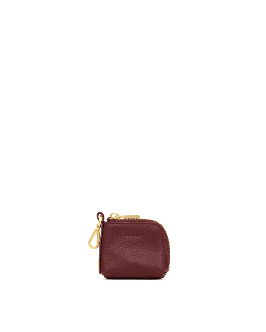 Syd-Pouch-Cherrywood-Pebble-BG-Front-View