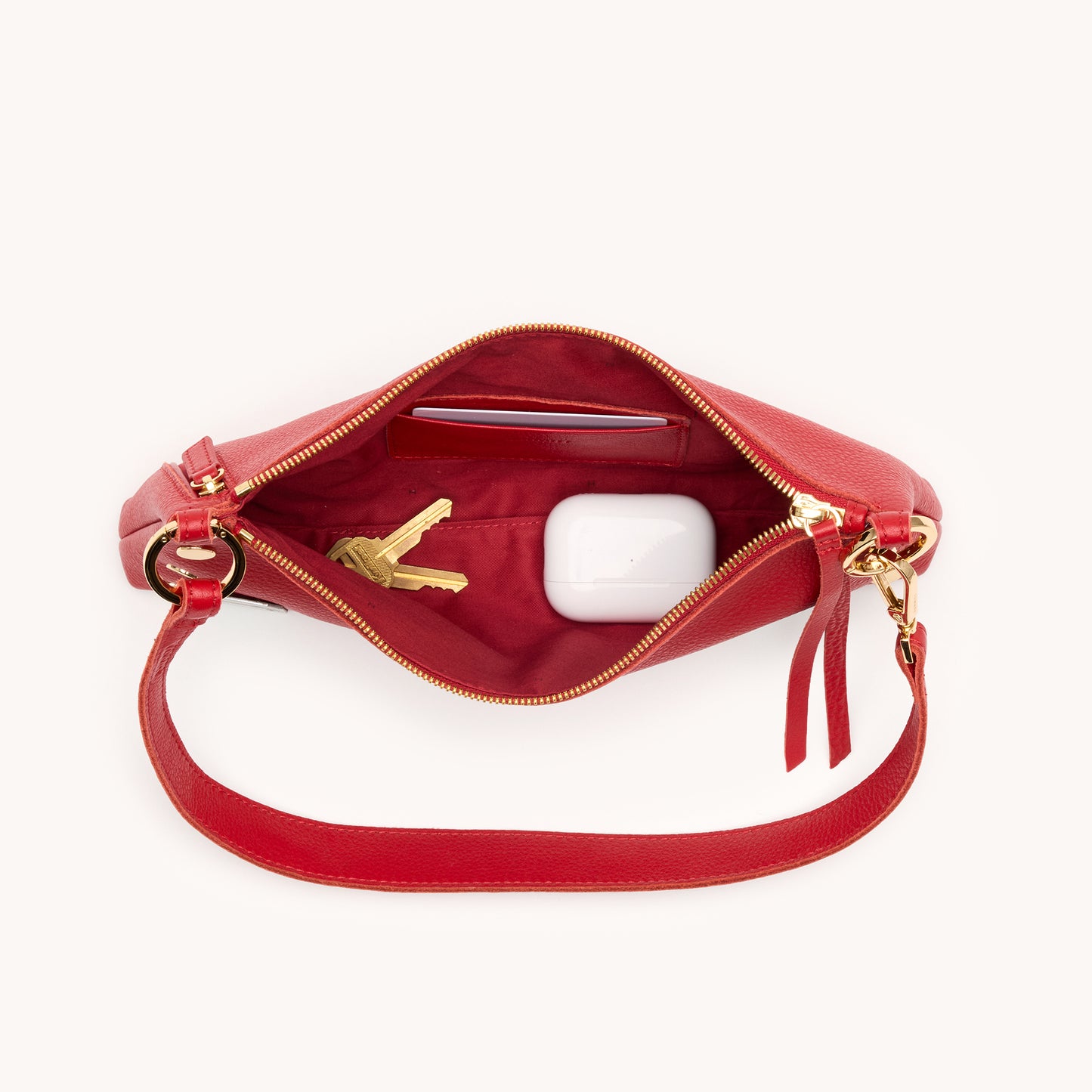 Kyle-Chili-Red-G-Inside-View