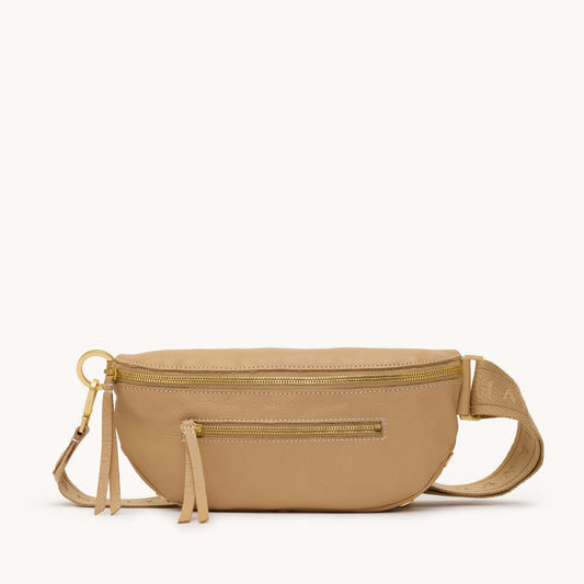 Charles-Crossbody-Med-Toasty-Sand-BG-Front-View