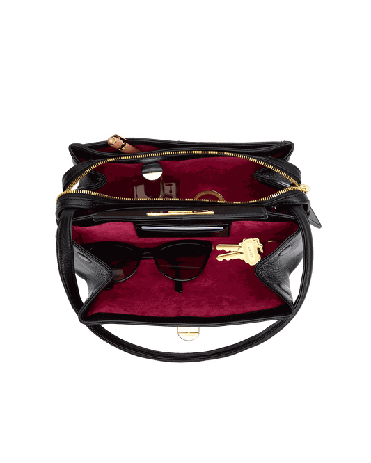 Charlotte-Med-Black-G-Inside-View