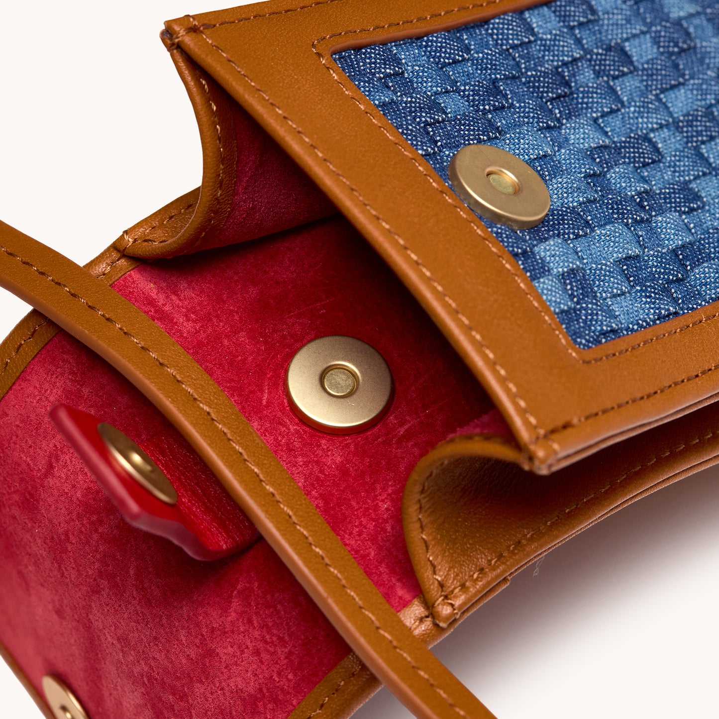 Sunny-Carrier-Mosaic-Denim-BG-Front-View-Detail